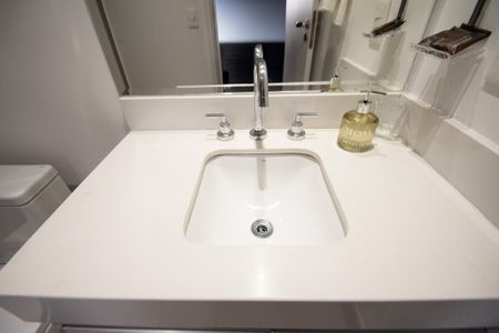 Apartamento à venda com 70m², 2 quartos e 2 vagasbanheiro quarto 2