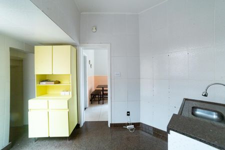 Casa para alugar com 166m², 4 quartos e 1 vaga Casa para alugar com 166m², 4 quartos e 1 vagaCozinha