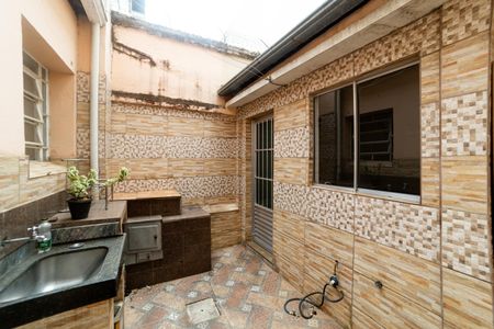 Casa para alugar com 166m², 4 quartos e 1 vaga Casa para alugar com 166m², 4 quartos e 1 vagaÁrea de Serviço