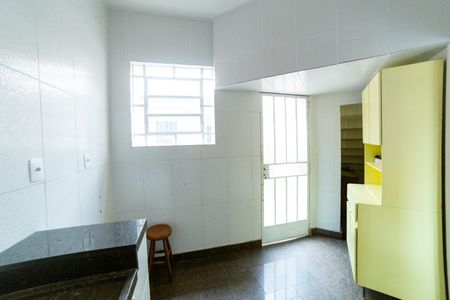 Casa para alugar com 166m², 4 quartos e 1 vaga Casa para alugar com 166m², 4 quartos e 1 vagaCozinha