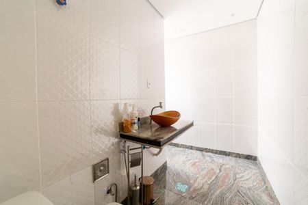 Casa para alugar com 166m², 4 quartos e 1 vaga Casa para alugar com 166m², 4 quartos e 1 vagaBanheiro Social