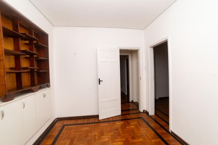 Casa para alugar com 166m², 4 quartos e 1 vaga Casa para alugar com 166m², 4 quartos e 1 vagaQuarto 2