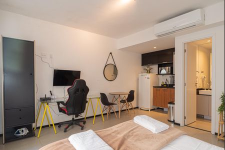 Studio para alugar com 27m², 1 quarto e sem vagaSala/Quarto