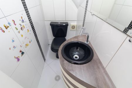 Casa para alugar com 300m², 2 quartos e 3 vagasLavabo