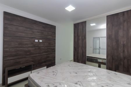 Casa para alugar com 300m², 2 quartos e 3 vagasSuíte