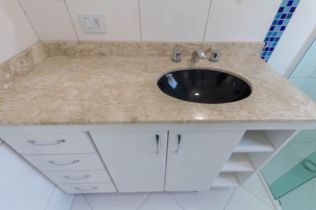 Casa para alugar com 300m², 2 quartos e 3 vagasBanheiro Social