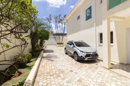 Casa para alugar com 300m², 2 quartos e 3 vagasGaragem