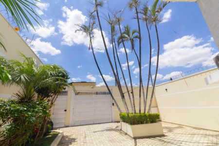 Casa para alugar com 300m², 2 quartos e 3 vagasGaragem