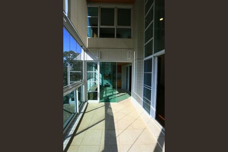 varanda da sala  de apartamento à venda com 3 quartos, 253m² em Vila Andrade, São Paulo