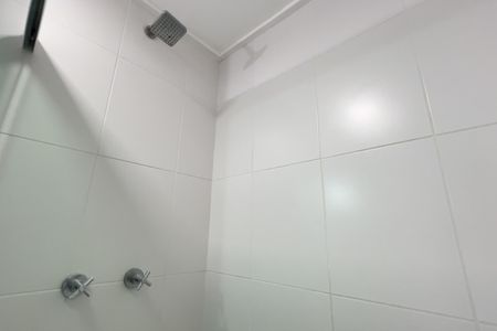Apartamento para alugar com 68m², 2 quartos e 1 vaga Apartamento para alugar com 68m², 2 quartos e 1 vagaBanheiro da Suíte