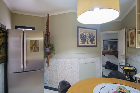 Apartamento à venda com 170m², 5 quartos e 2 vagasCopa