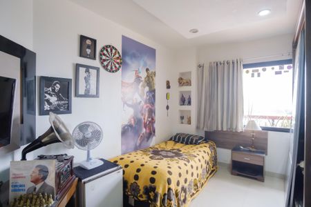 Apartamento à venda com 170m², 5 quartos e 2 vagasQuarto 1