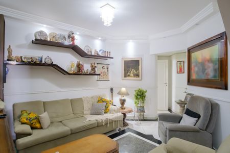 Apartamento à venda com 170m², 5 quartos e 2 vagasSala de TV