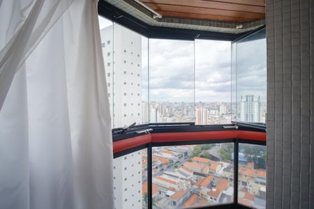 Apartamento à venda com 170m², 5 quartos e 2 vagasVaranda da Suíte 2