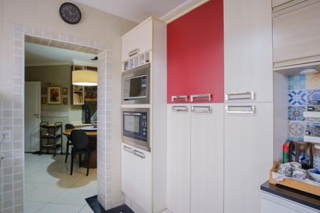 Apartamento à venda com 170m², 5 quartos e 2 vagasCozinha