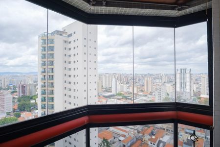 Apartamento à venda com 170m², 5 quartos e 2 vagasVaranda da Suíte 1