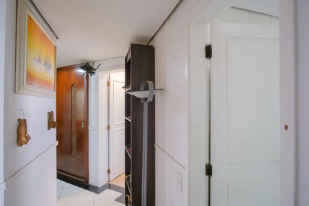 Apartamento à venda com 170m², 5 quartos e 2 vagasCorredor