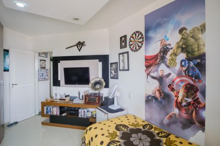 Apartamento à venda com 170m², 5 quartos e 2 vagasQuarto 1