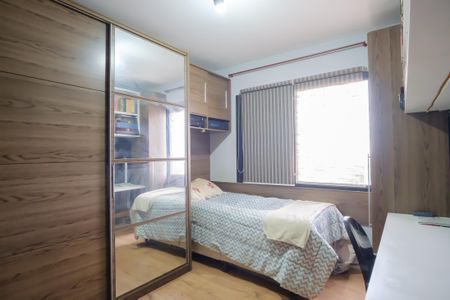 Apartamento à venda com 170m², 5 quartos e 2 vagasQuarto 2