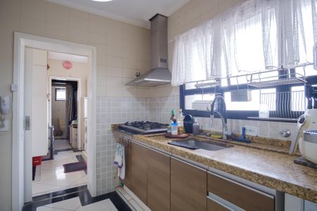 Apartamento à venda com 170m², 5 quartos e 2 vagasCozinha