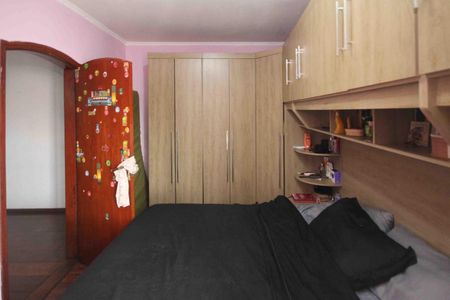 Casa à venda com 250m², 3 quartos e 2 vagas Casa à venda com 250m², 3 quartos e 2 vagasQuarto 02