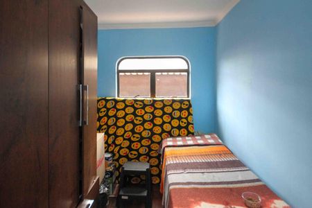 Casa à venda com 250m², 3 quartos e 2 vagas Casa à venda com 250m², 3 quartos e 2 vagasEscritório