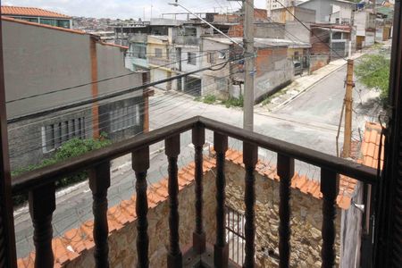 Casa à venda com 250m², 3 quartos e 2 vagas Casa à venda com 250m², 3 quartos e 2 vagasVaranda