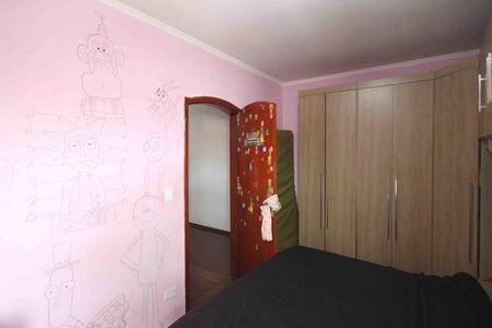 Casa à venda com 250m², 3 quartos e 2 vagas Casa à venda com 250m², 3 quartos e 2 vagasQuarto 02