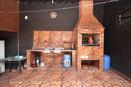 Casa à venda com 250m², 3 quartos e 2 vagas Casa à venda com 250m², 3 quartos e 2 vagasEspaço Gourmet