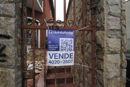 Casa à venda com 250m², 3 quartos e 2 vagas