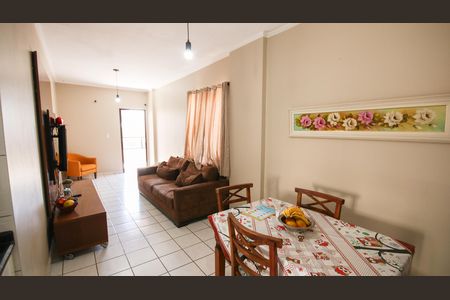 Sala de apartamento para alugar com 2 quartos, 66m² em Vila Tupi, Praia Grande