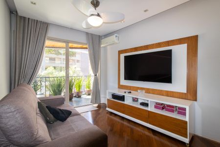 Sala de apartamento à venda com 3 quartos, 92m² em Cambuí, Campinas