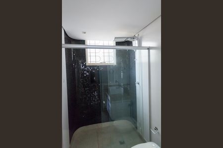 Apartamento à venda com 142m², 4 quartos e 1 vaga Apartamento à venda com 142m², 4 quartos e 1 vagaBanheiro Social