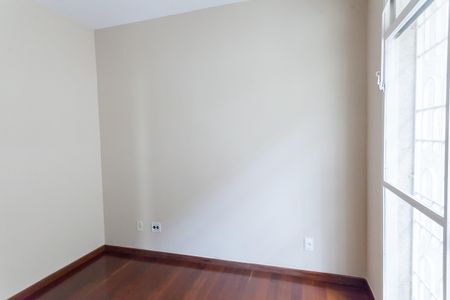 quarto 2 de apartamento à venda com 3 quartos, 140m² em Floresta, Belo Horizonte