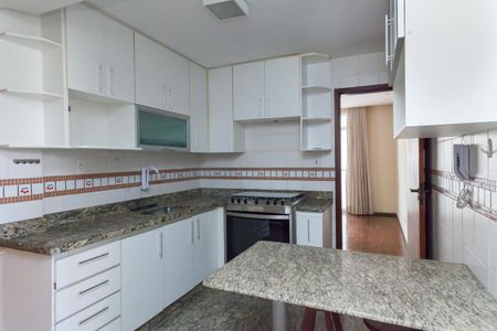 Apartamento à venda com 142m², 4 quartos e 1 vaga Apartamento à venda com 142m², 4 quartos e 1 vagaCozinha