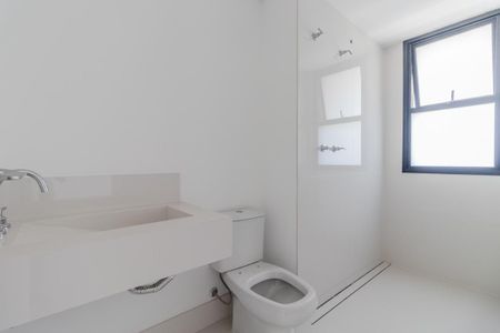 Apartamento à venda com 208m², 3 quartos e 3 vagasBanheiro da Suíte 3