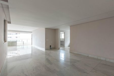 Apartamento à venda com 162m², 4 quartos e 2 vagasSala