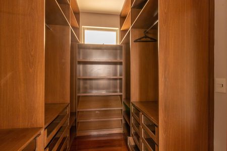 Apartamento à venda com 162m², 4 quartos e 2 vagasQuarto 1