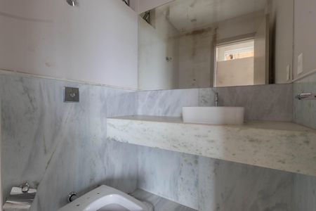 Apartamento à venda com 162m², 4 quartos e 2 vagasBanheiro