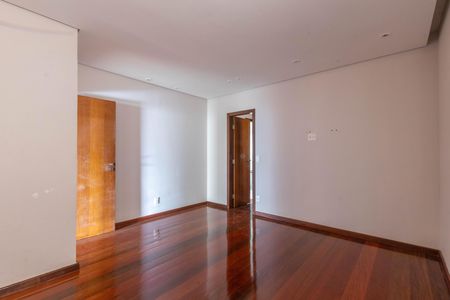 Apartamento à venda com 162m², 4 quartos e 2 vagasQuarto 1