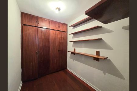 Apartamento para alugar com 84m², 3 quartos e 1 vaga Apartamento para alugar com 84m², 3 quartos e 1 vagaQuarto de Serviço