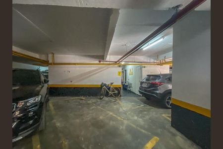 Apartamento para alugar com 84m², 3 quartos e 1 vaga Apartamento para alugar com 84m², 3 quartos e 1 vagaGaragem