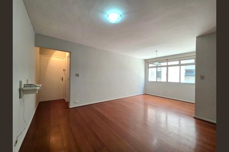 Apartamento para alugar com 84m², 3 quartos e 1 vaga Apartamento para alugar com 84m², 3 quartos e 1 vagaSala