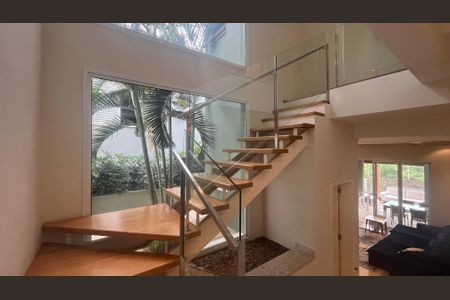 Casa de condomínio à venda com 300m², 5 quartos e 5 vagas