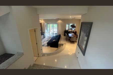 Casa de condomínio à venda com 300m², 5 quartos e 5 vagas