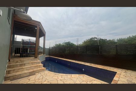 Casa de condomínio à venda com 300m², 5 quartos e 5 vagas