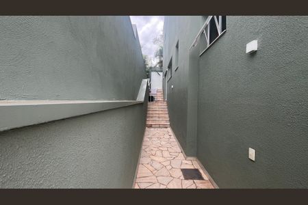 Casa de condomínio à venda com 300m², 5 quartos e 5 vagas