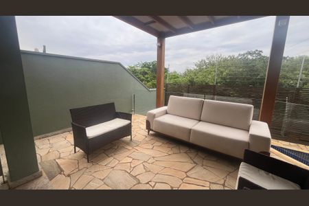 Casa de condomínio à venda com 300m², 5 quartos e 5 vagas