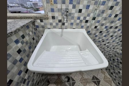 Apartamento à venda com 60m², 3 quartos e sem vagaÁrea de Serviço