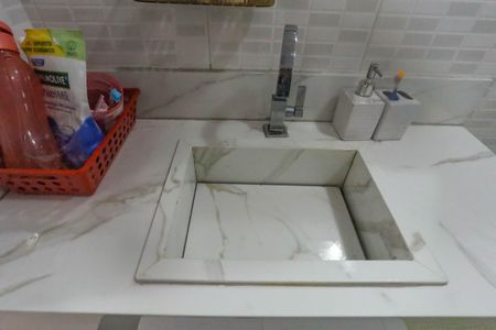 Casa à venda com 261m², 5 quartos e 2 vagasBanheiro da suíte